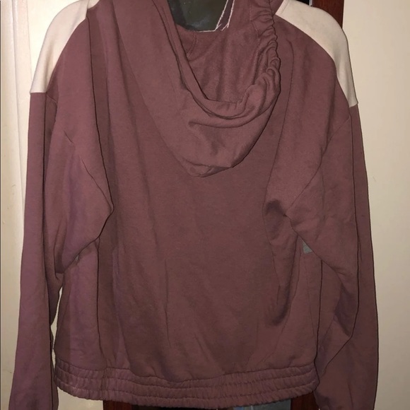 VS PINK Colorblock Pullover - Picture 3 of 4